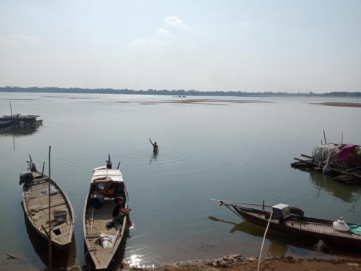 Tonle Mekong Homestay Krong Kracheh Εξωτερικό φωτογραφία